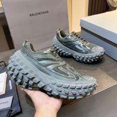 발렌시아가 남여공용 운동화 656079-7
